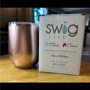 ✨✨ Swig Rose Gold Stainless Steel Stemless Cup 12oz✨✨